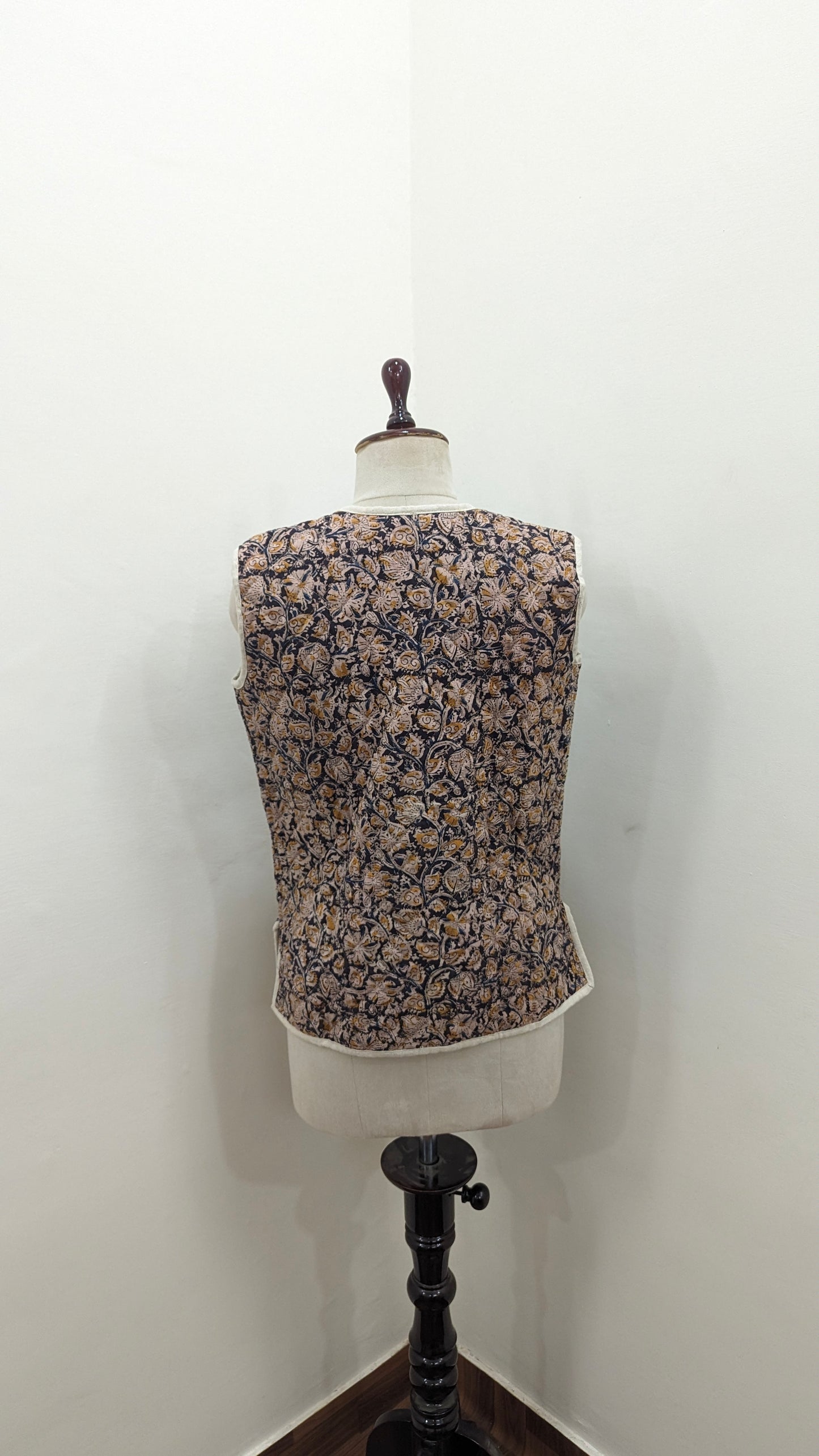 Handcrafted Kalamkari Quilted Jacket