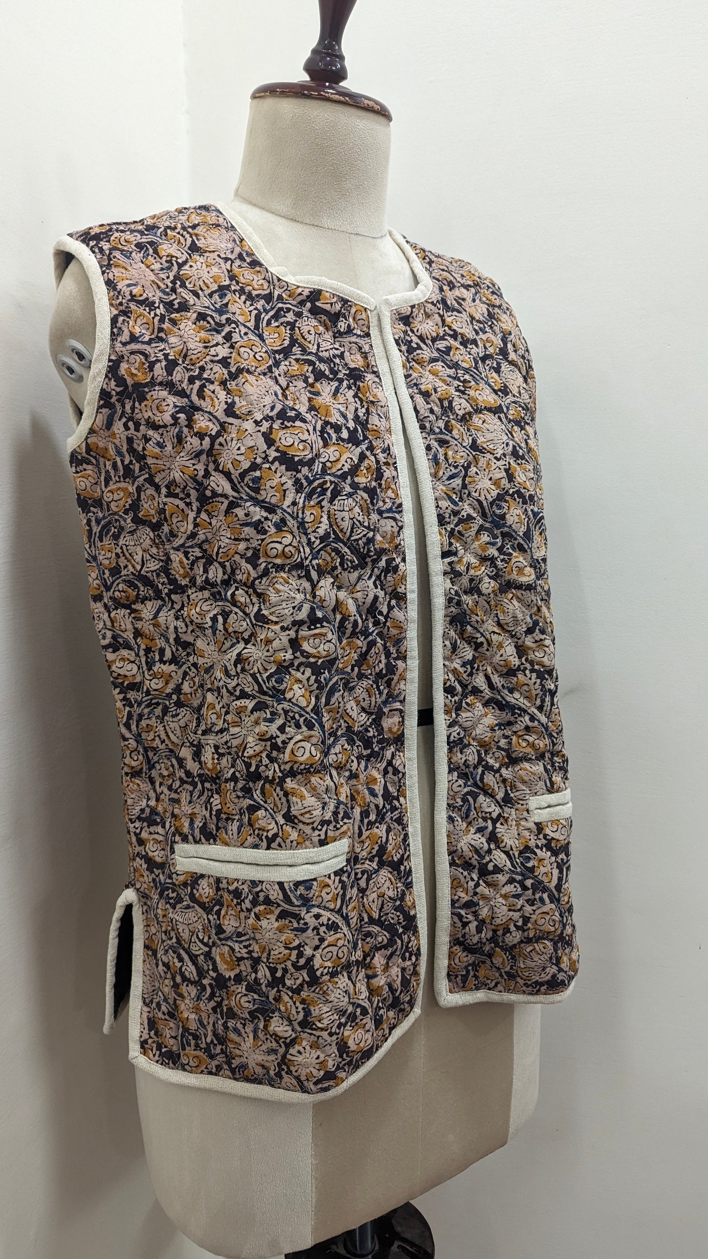 Handcrafted Kalamkari Quilted Jacket