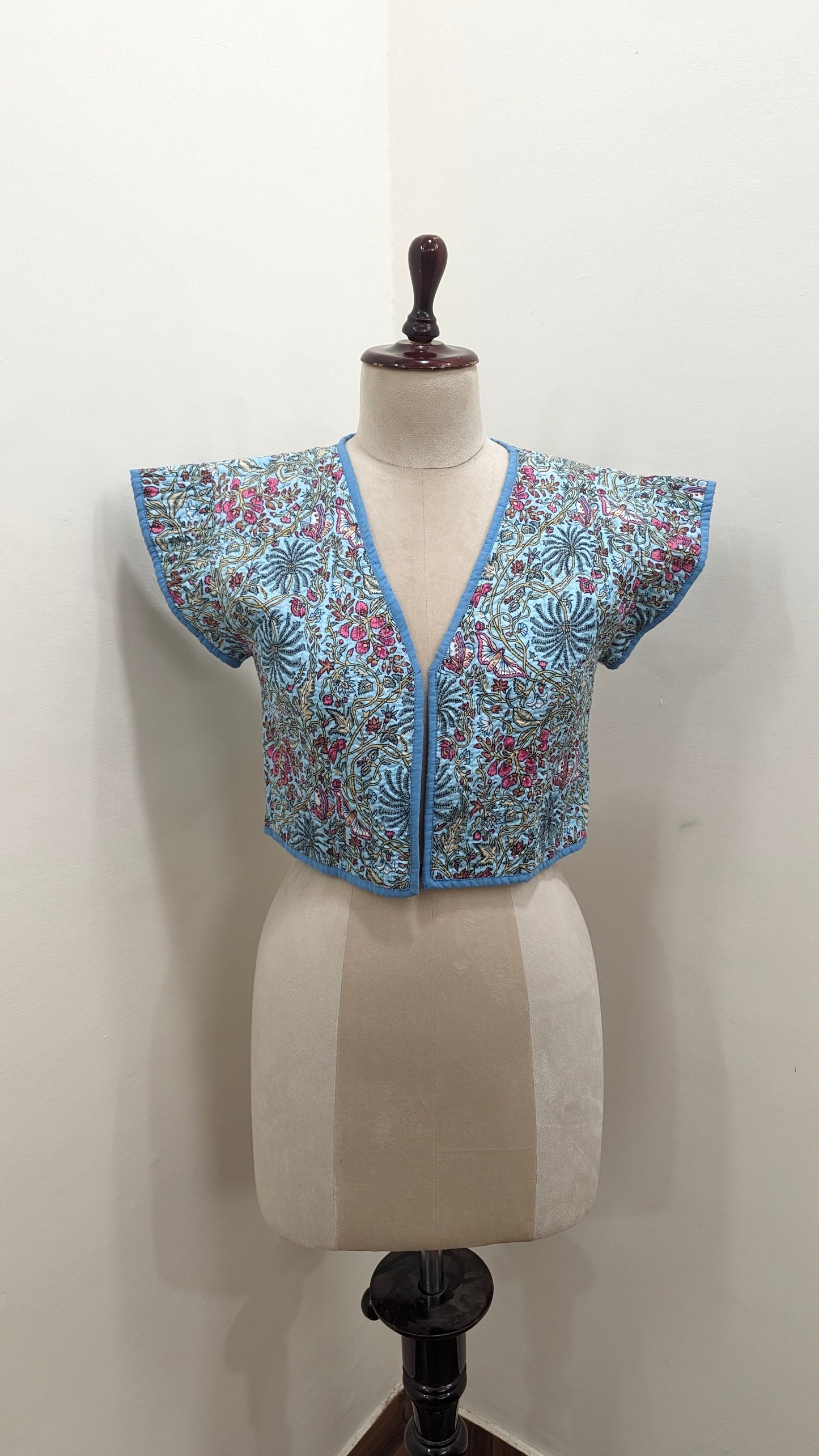 Handcrafted Floral Kalamkari Quilted Jacket